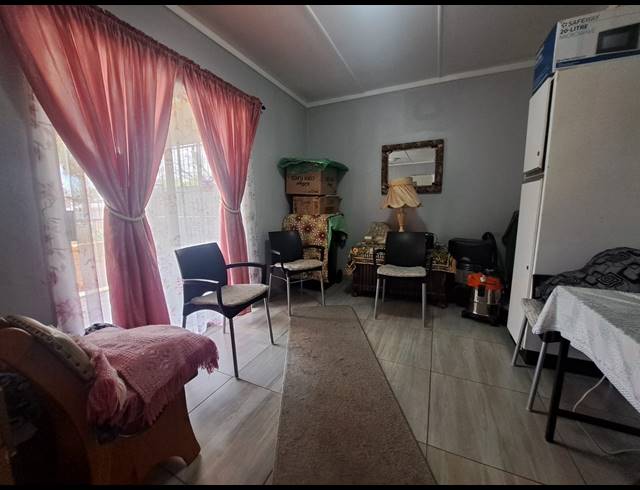 2 BEDROOM HOUSE FOR SALE IN VANDERBIJLPARK SE 1